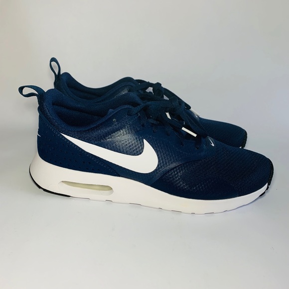 NIB MEN'S NIKE Air Max Tavas Shoes 705149 009 *Black & White NIB MEN'S NIKE Air Max Tavas Shoes 705149 009 *Black & White